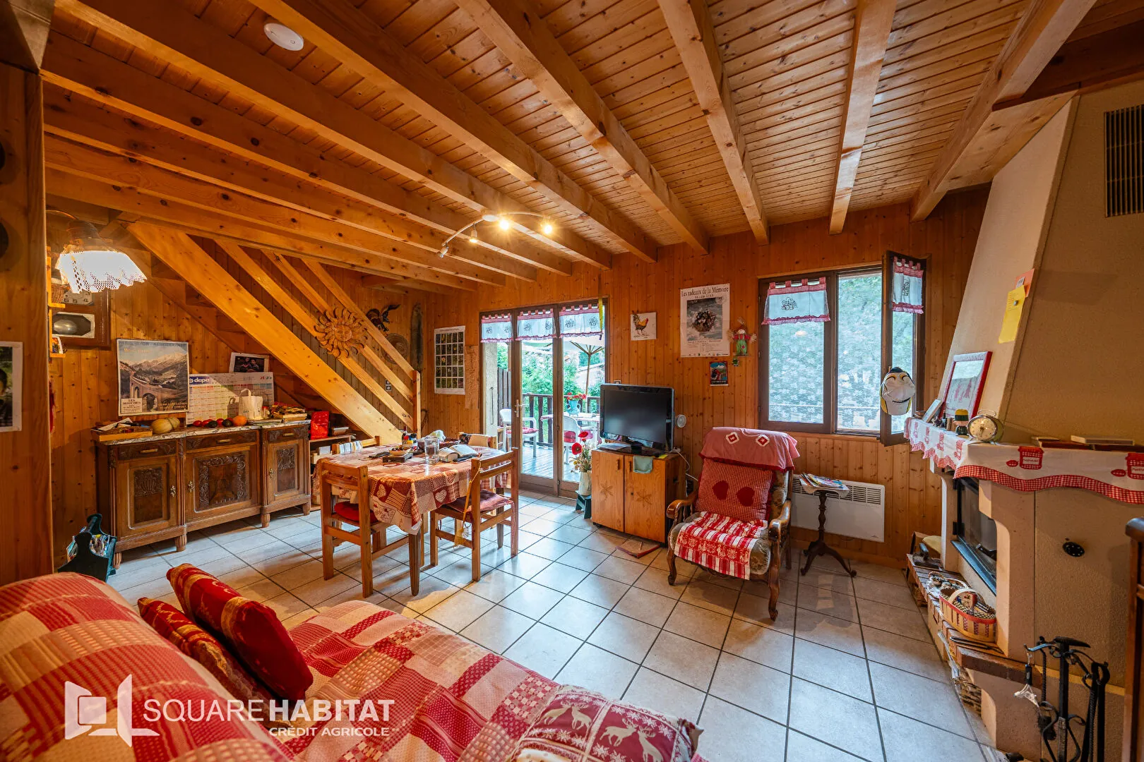 Maison mitoyenne à Les Orres de 98 m² avec garage et terrasse 