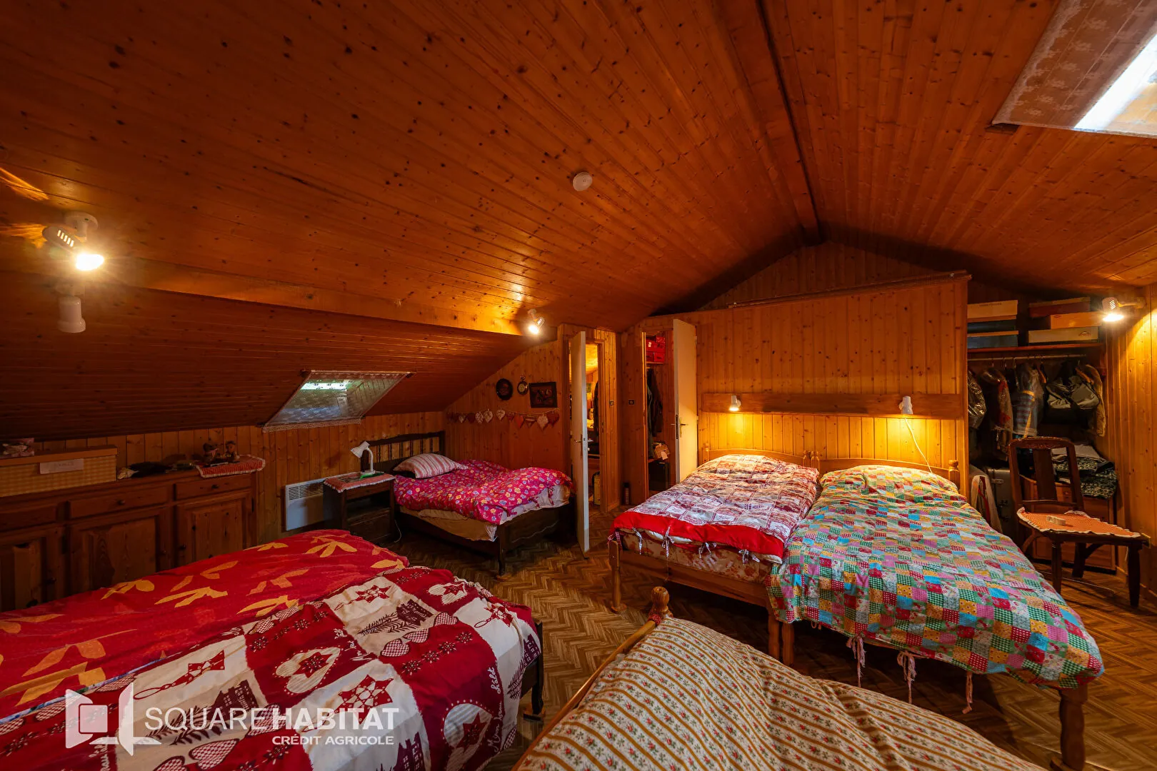 Maison mitoyenne à Les Orres de 98 m² avec garage et terrasse 