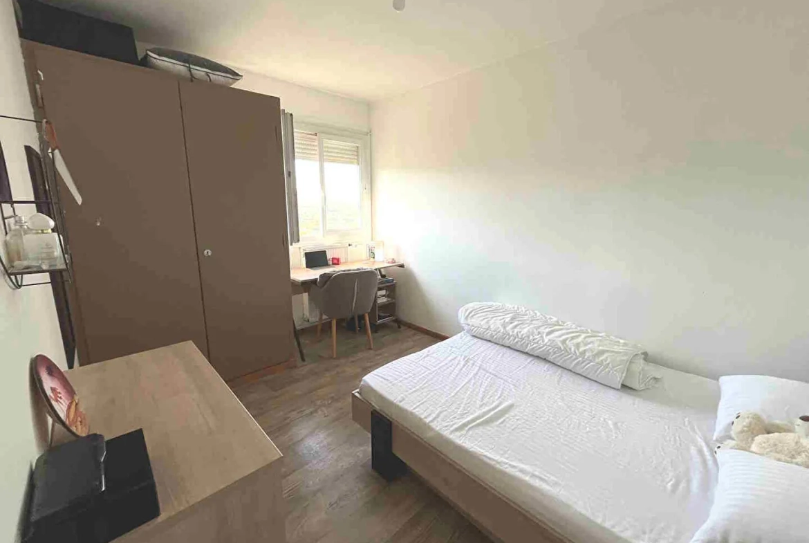 Appartement T5 de 104 m² avec vue imprenable sur le Luberon à Apt 