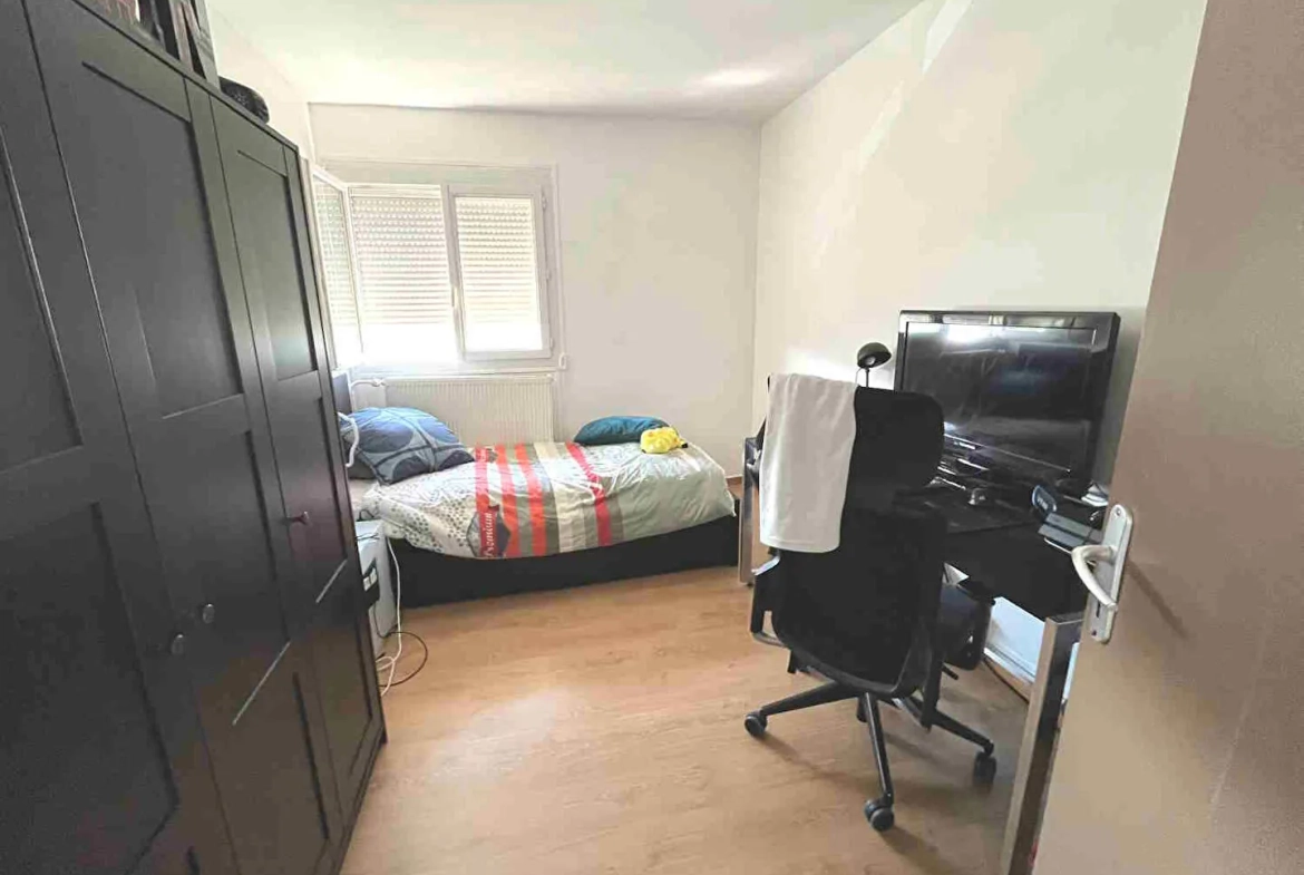 Appartement T5 de 104 m² avec vue imprenable sur le Luberon à Apt 