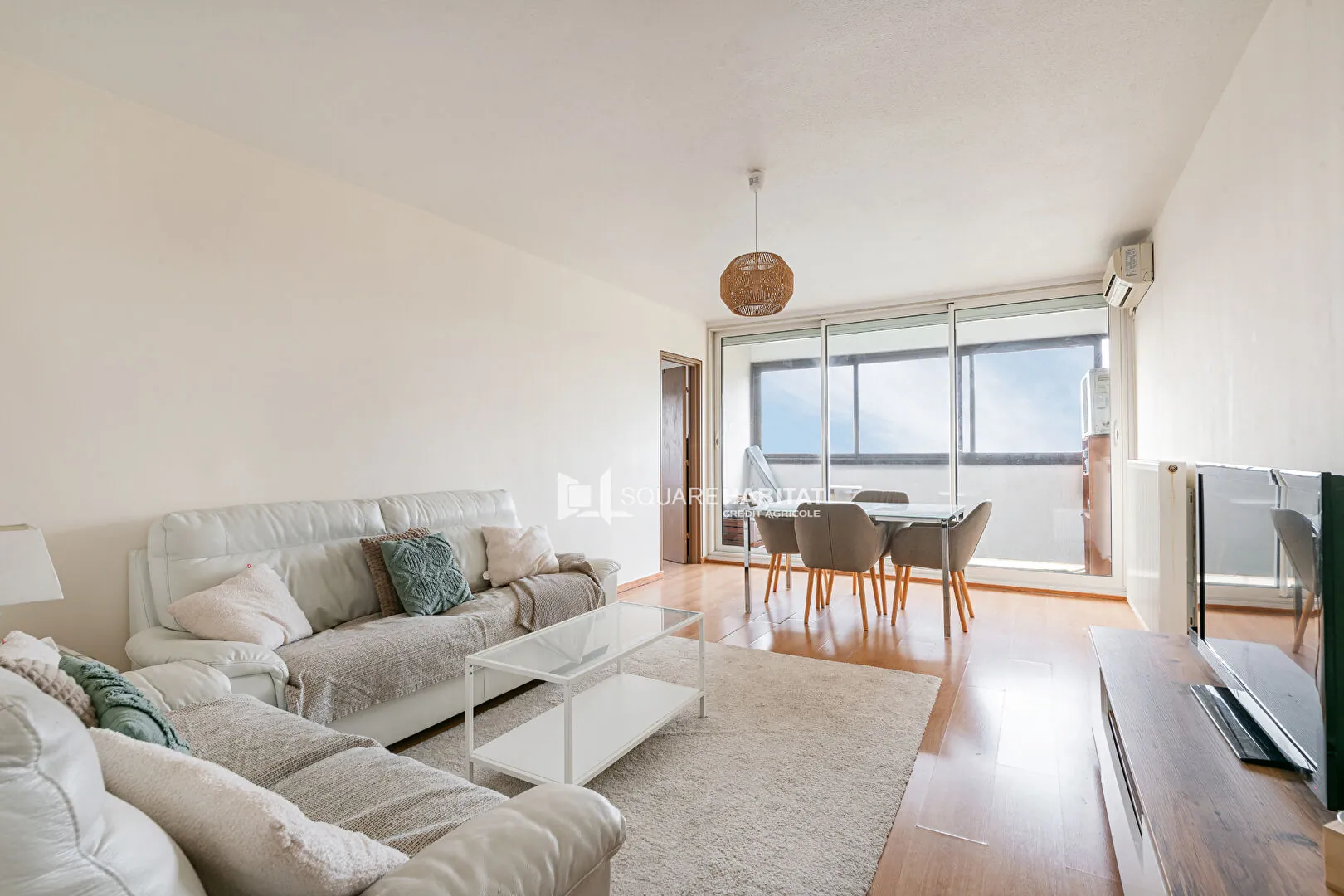 Appartement T5 de 104 m² avec vue imprenable sur le Luberon à Apt 