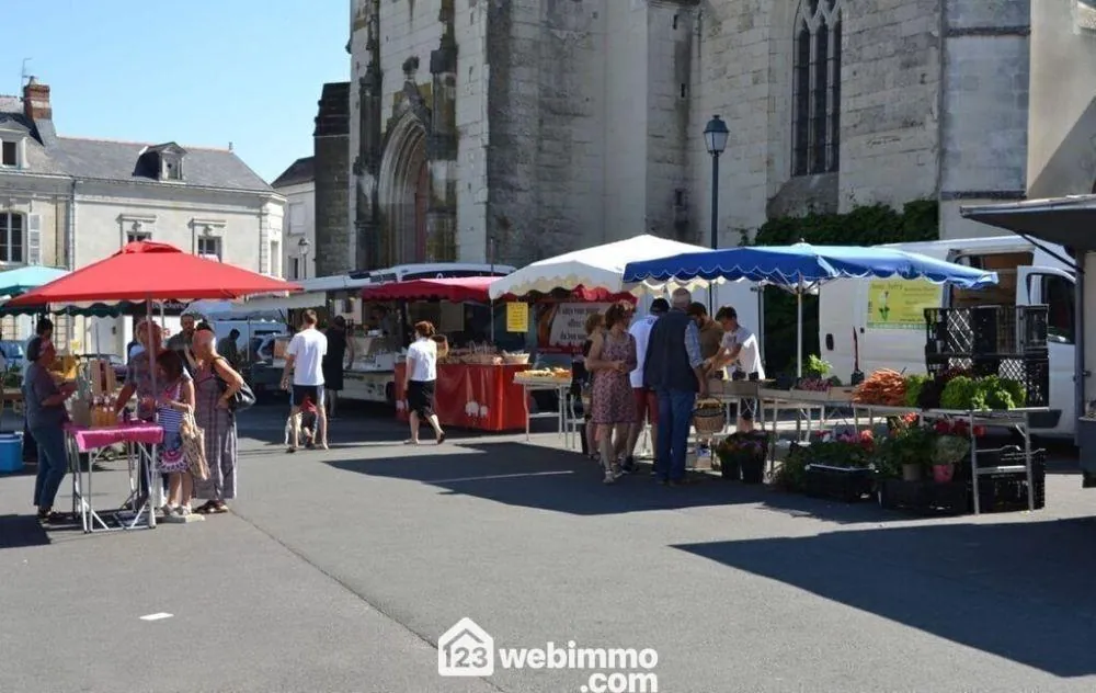 Terrains viabilisés à vendre à Mazé-Milon, idéal pour construire votre maison 