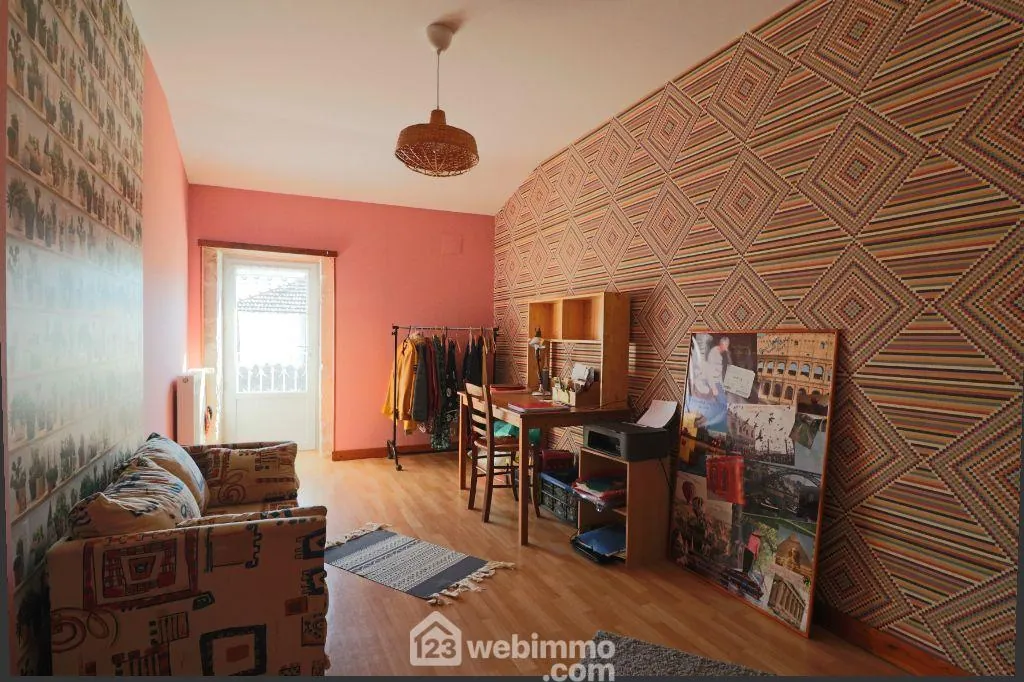 Maison de campagne de 109 m² avec dépendances proche de Civray 