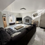 Maison à vendre à Xertigny - Grand espace, terrain et garages