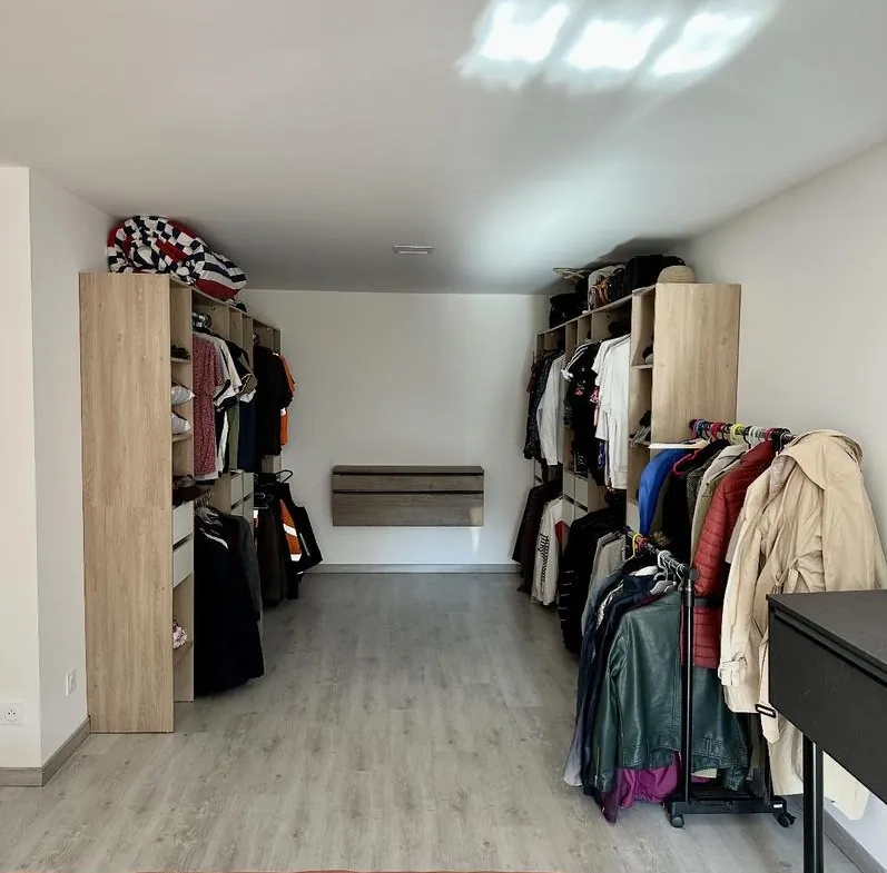 Maison à vendre à Xertigny - Grand espace, terrain et garages 