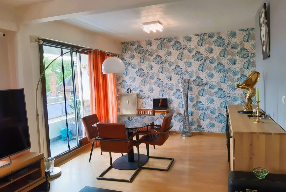 Appartement T3 rénové avec balcon et parking à Romorantin-Lanthenay 