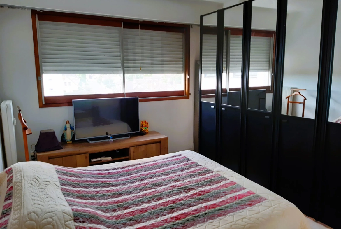 Appartement T3 rénové avec balcon et parking à Romorantin-Lanthenay 