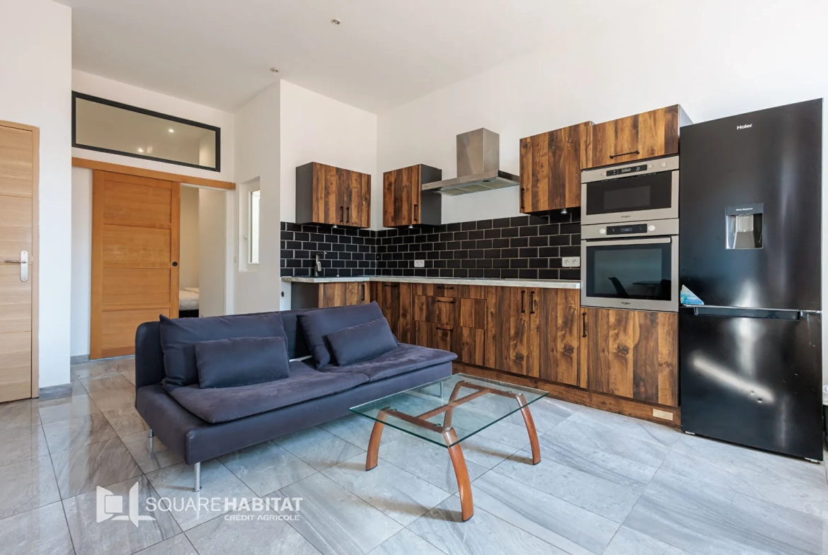 Appartement 2 pièces rénové de 41 m² à Marseille dans le 16ème arrondissement 