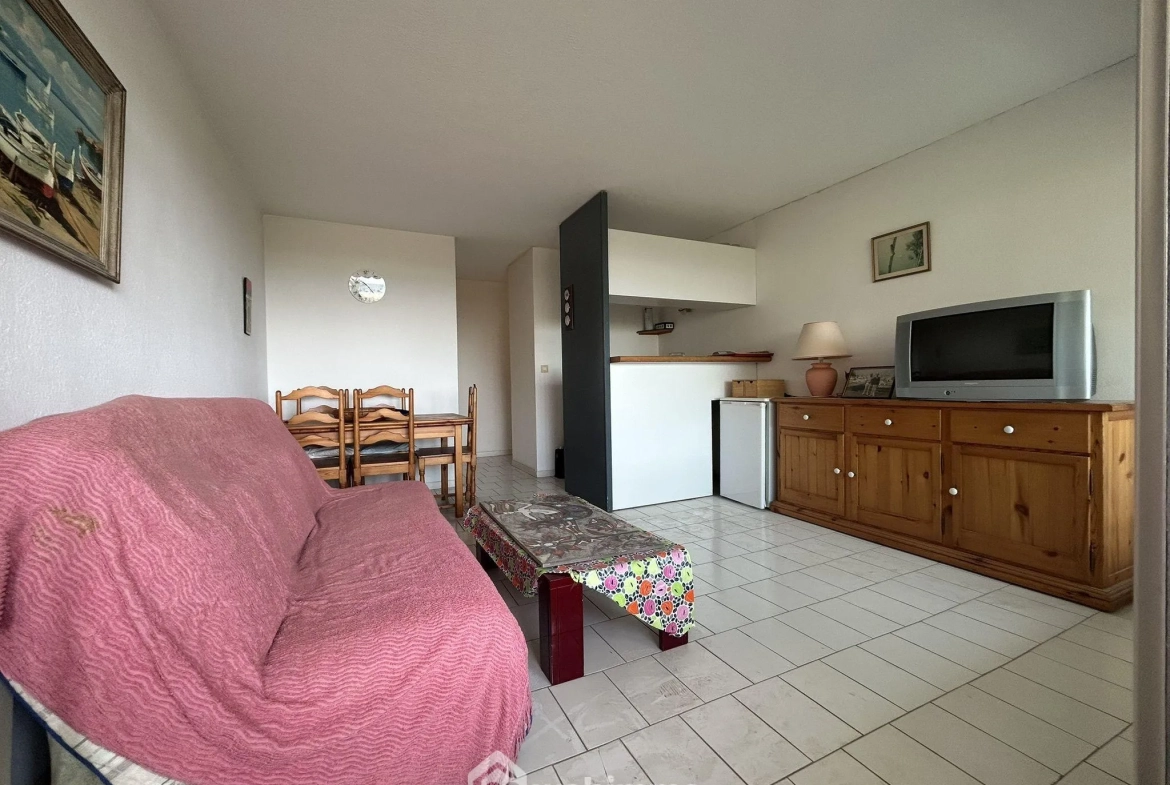 Appartement 2 pièces avec terrasse et vue mer à Canet-Plage Sud 