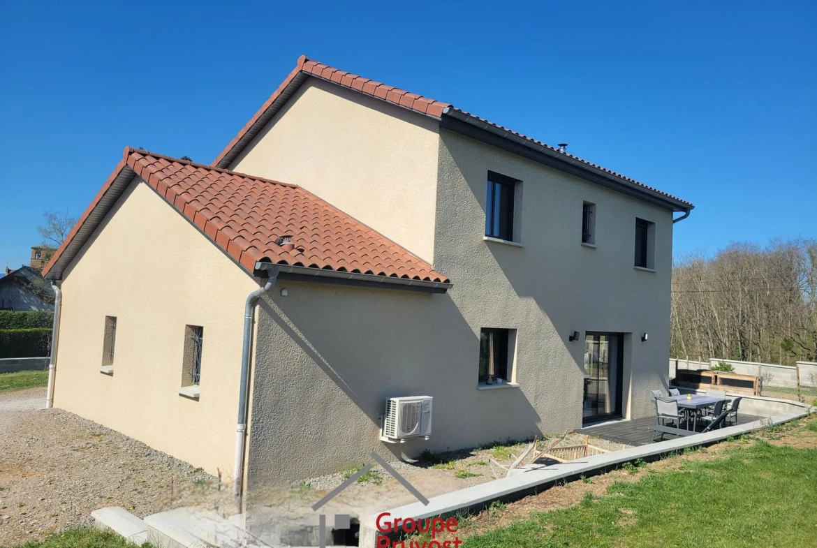 Belle maison familiale de 130m² à Iguérande avec garage et jardin arboré 