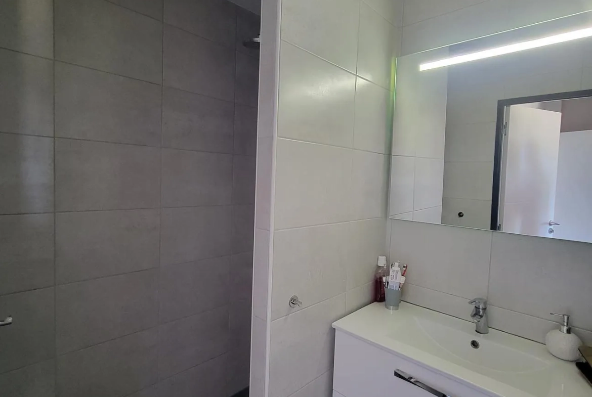 Belle maison familiale de 130m² à Iguérande avec garage et jardin arboré 