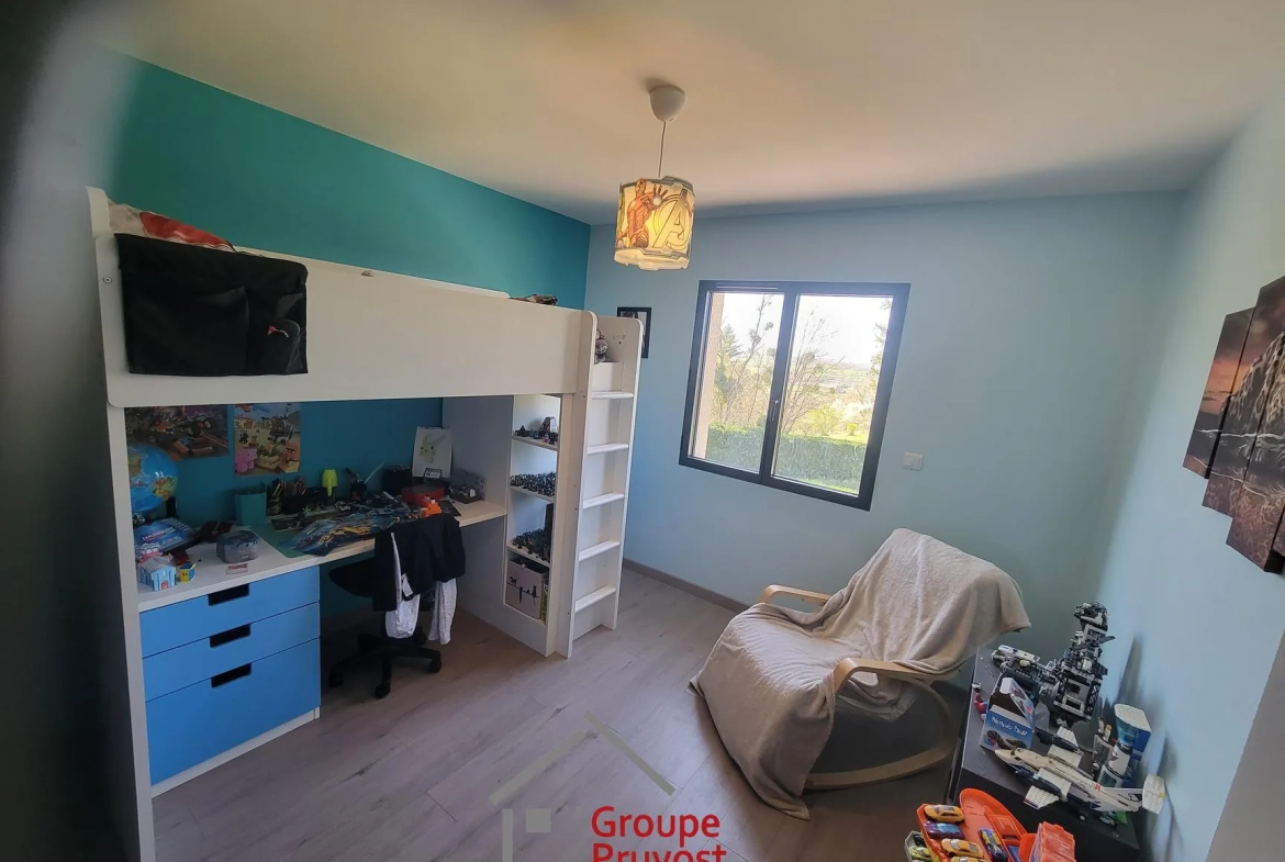 Belle maison familiale de 130m² à Iguérande avec garage et jardin arboré 
