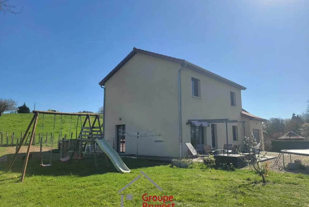 Belle maison familiale de 130m² à Iguérande avec garage et jardin arboré 