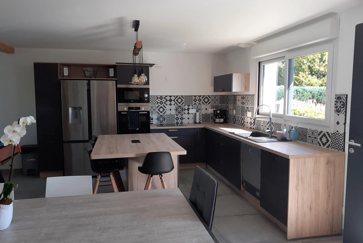 Maison moderne de 105m² avec 4 chambres à Dieppe - Cadre calme 