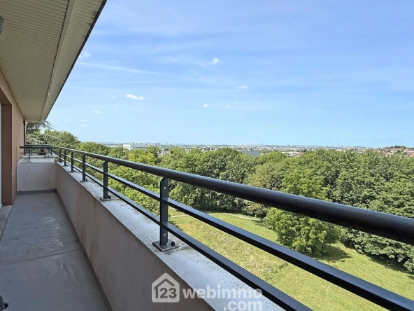 Bel appartement de 42 m² avec balcon à Sucy-en-Brie, idéal pour vivre ou investir