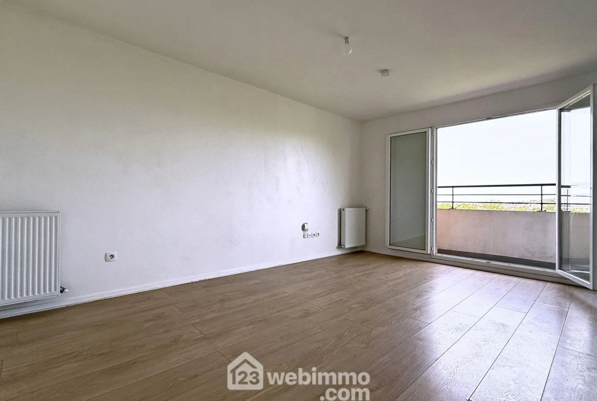 Bel appartement de 42 m² avec balcon à Sucy-en-Brie, idéal pour vivre ou investir 