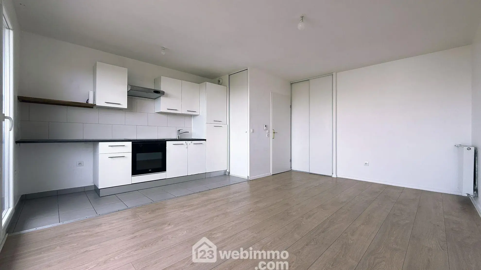 Bel appartement de 42 m² avec balcon à Sucy-en-Brie, idéal pour vivre ou investir 