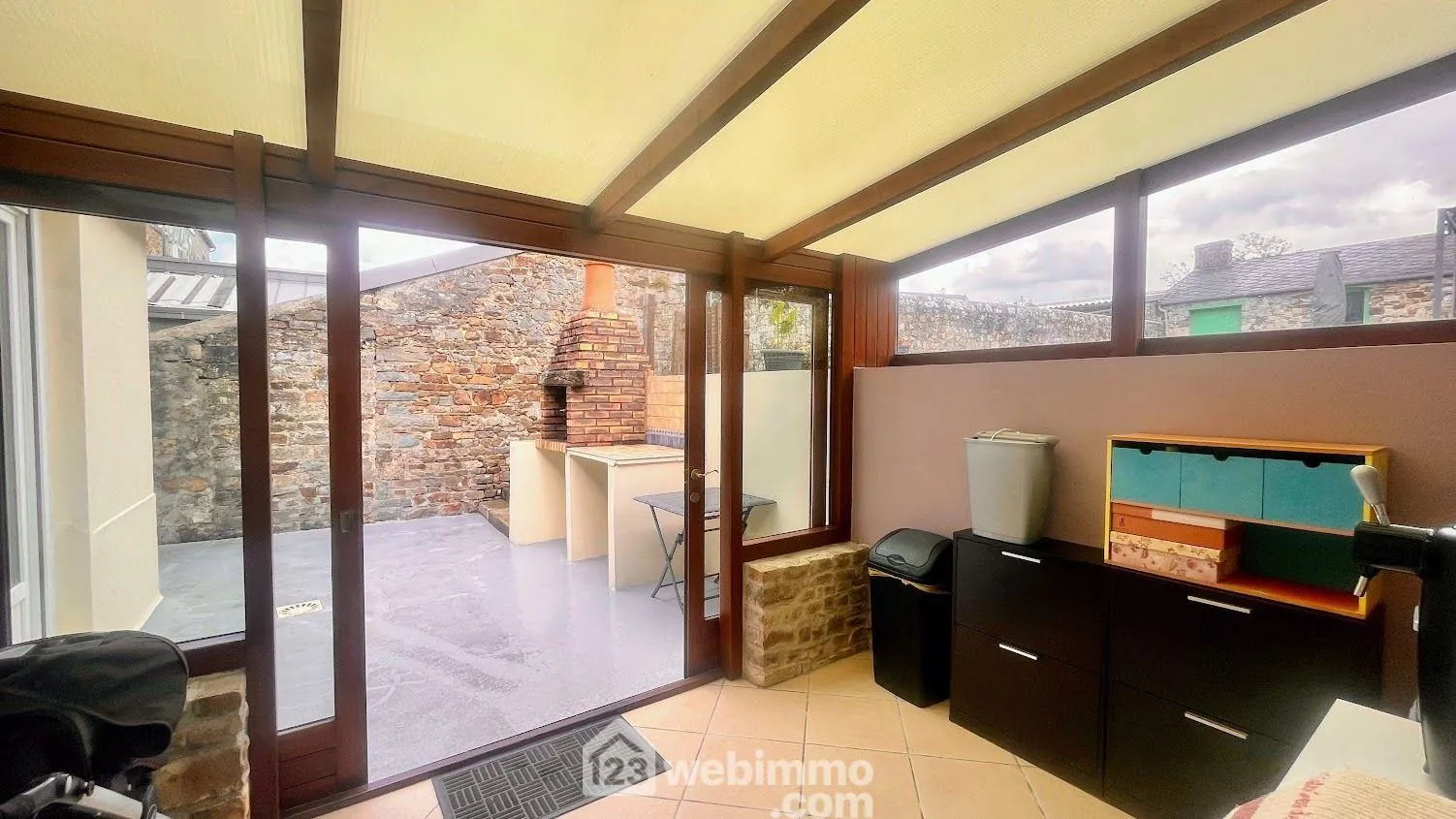Maison rénovée avec jardin et garage à La Haye-du-Puits - 163m² 