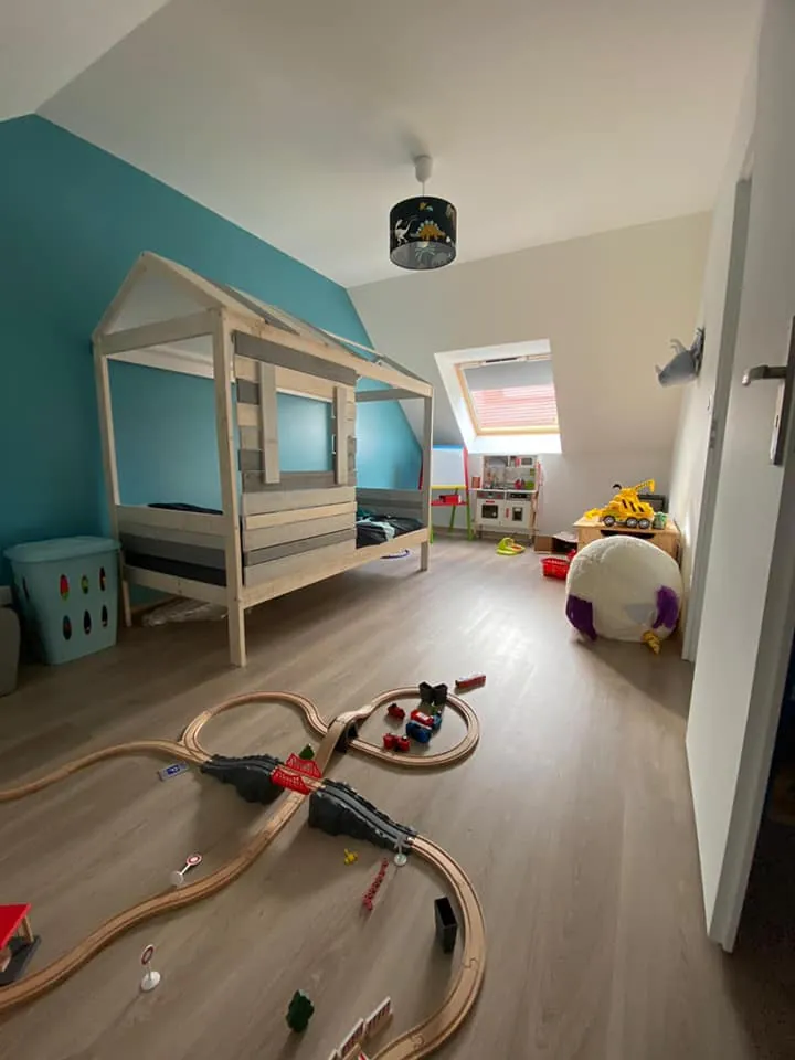 Maison individuelle moderne à Havernas avec 3 chambres et jardin 