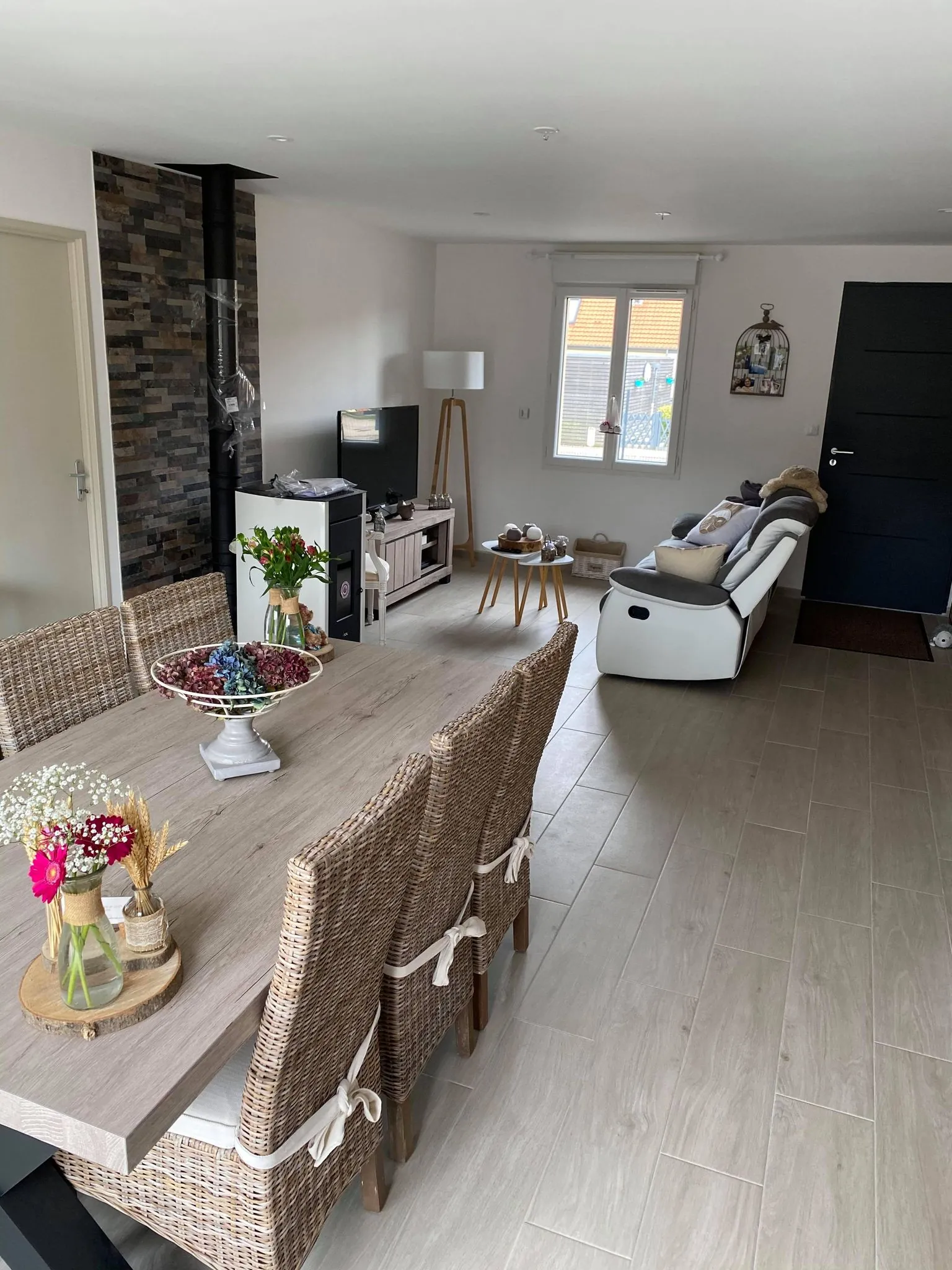 Maison neuve sur mesure à Noyon avec 3 chambres et prestations haut de gamme 