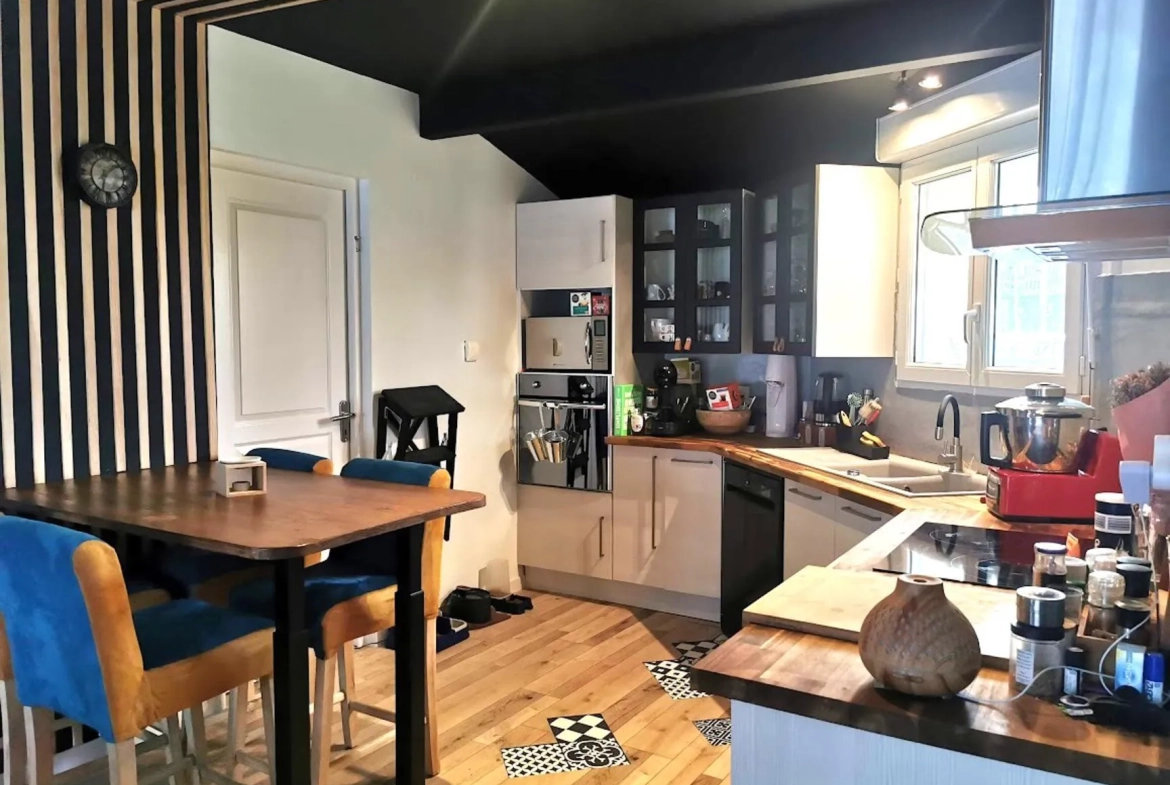 Maison de plain-pied à Noaillac avec jardin, garage et abris - Prête à emménager 