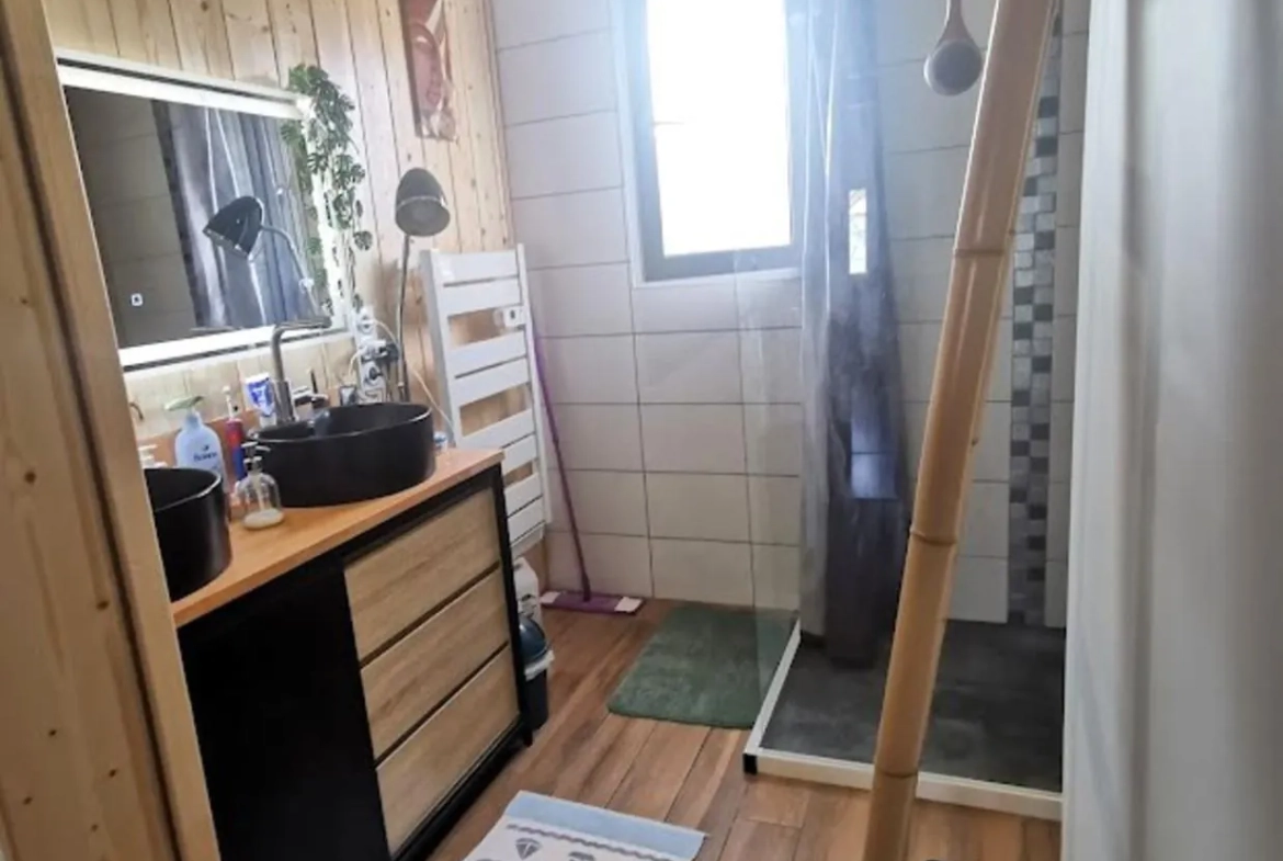 Maison de plain-pied à Noaillac avec jardin, garage et abris - Prête à emménager 