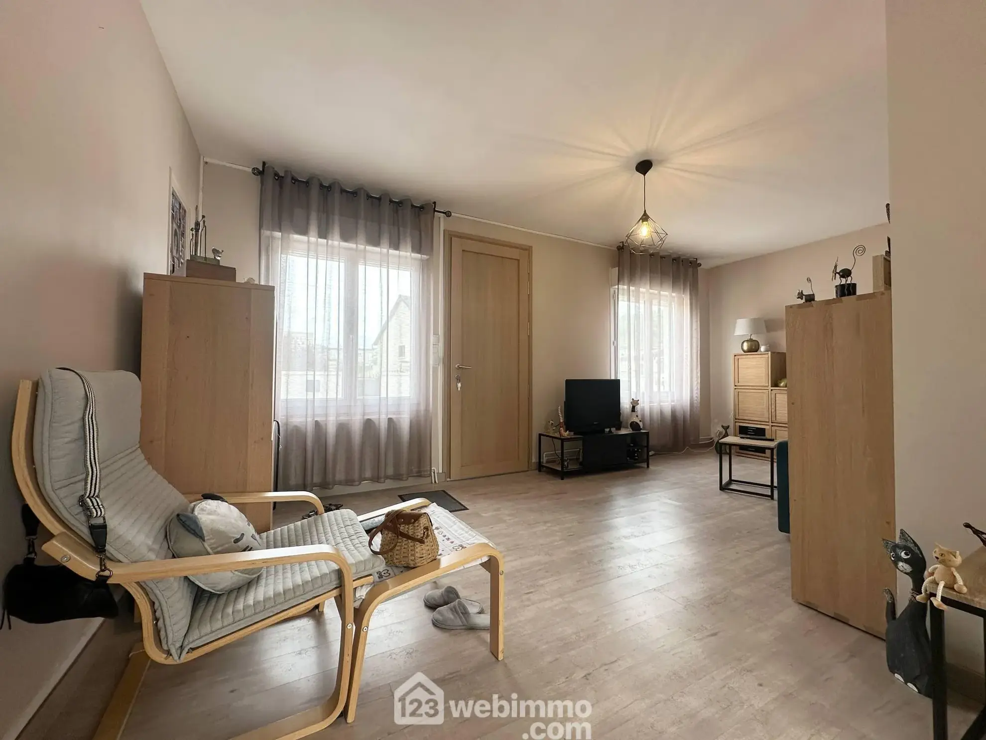 Vente d'un pavillon de 68 m² à Laon avec garage et terrain clos 
