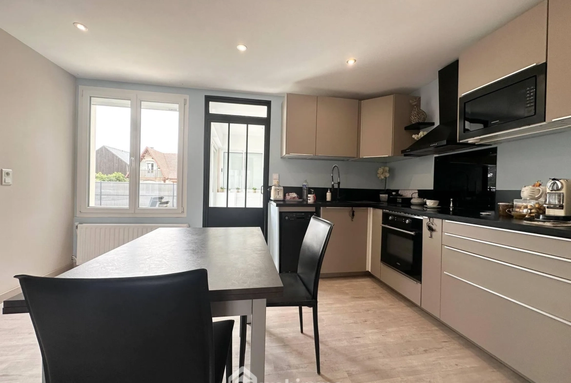Vente d'un pavillon de 68 m² à Laon avec garage et terrain clos 