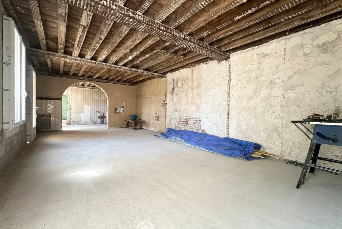 Maison à Rénover de 135 m² à Athies-sous-Laon avec Grand Potentiel 