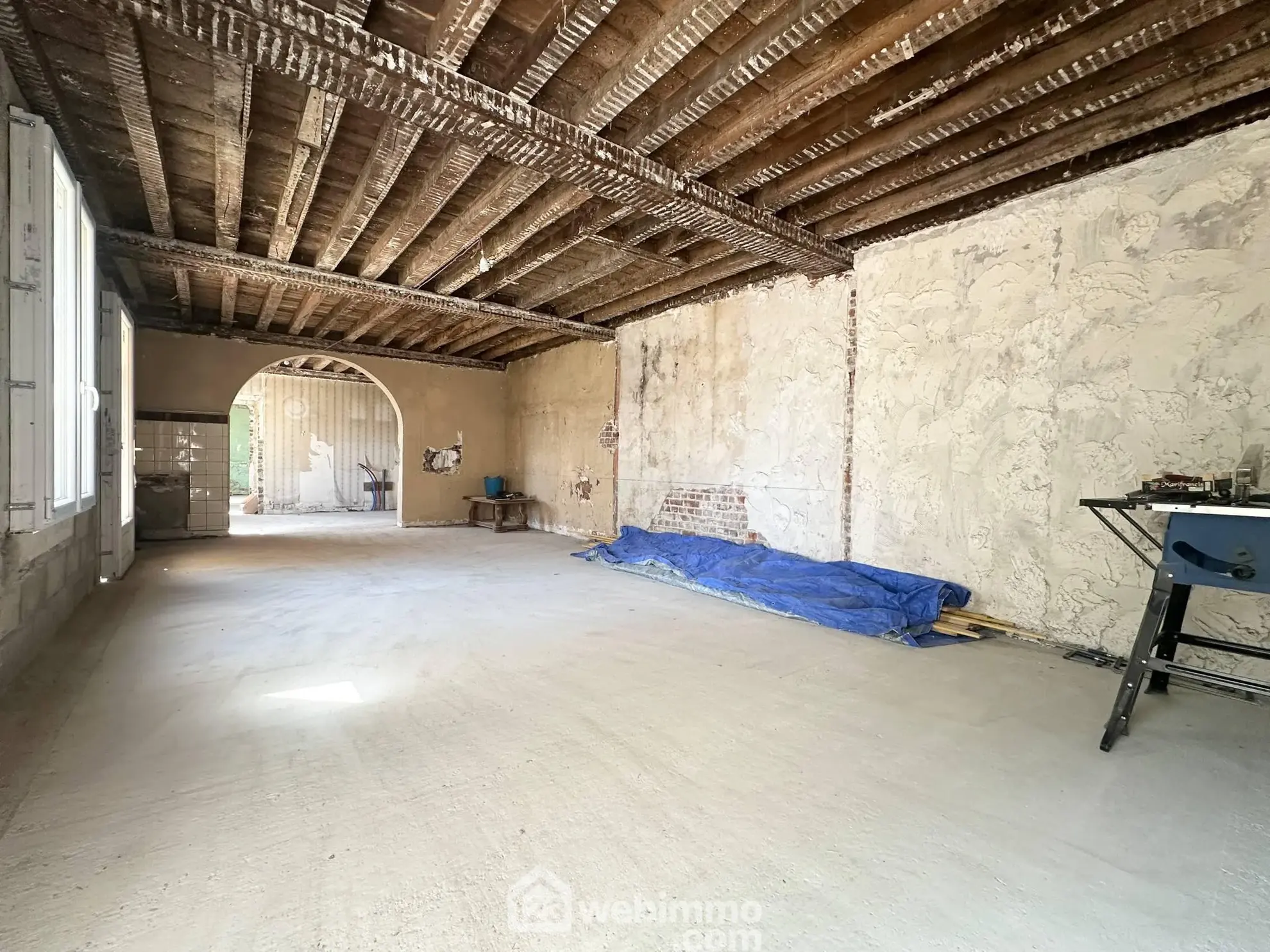 Maison à Rénover de 135 m² à Athies-sous-Laon avec Grand Potentiel 