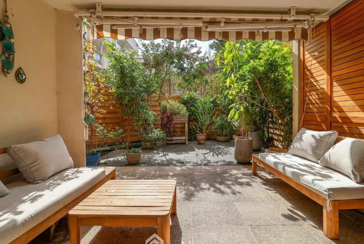 Appartement Type 3 de 64m² avec terrasse à Marseille, proximité Calanques 