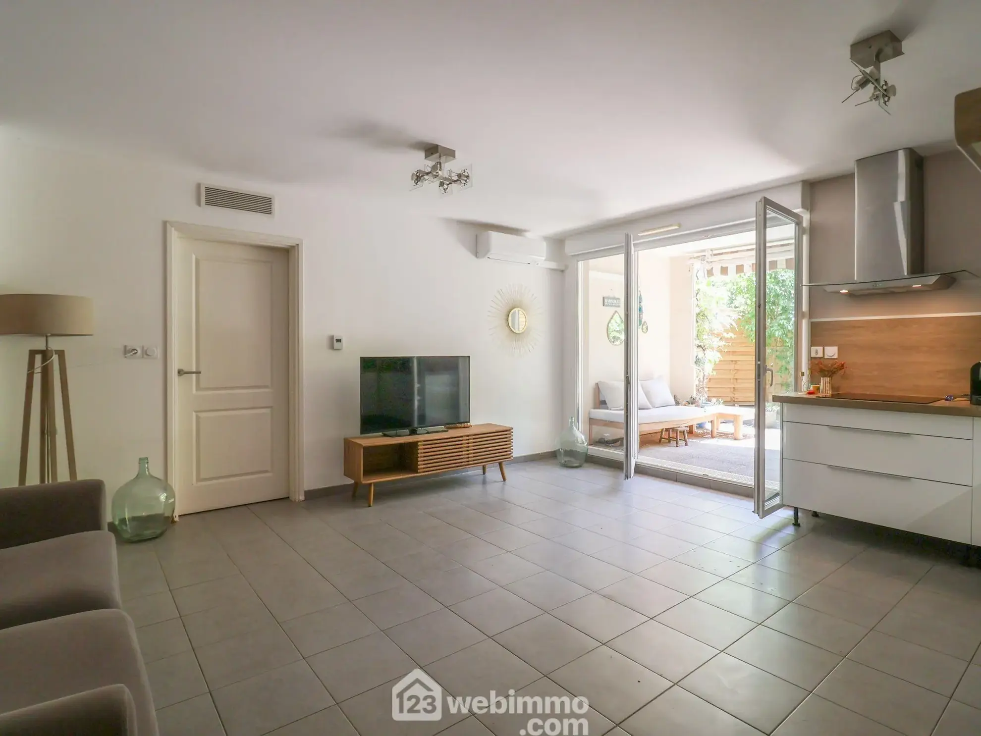 Appartement Type 3 de 64m² avec terrasse à Marseille, proximité Calanques 