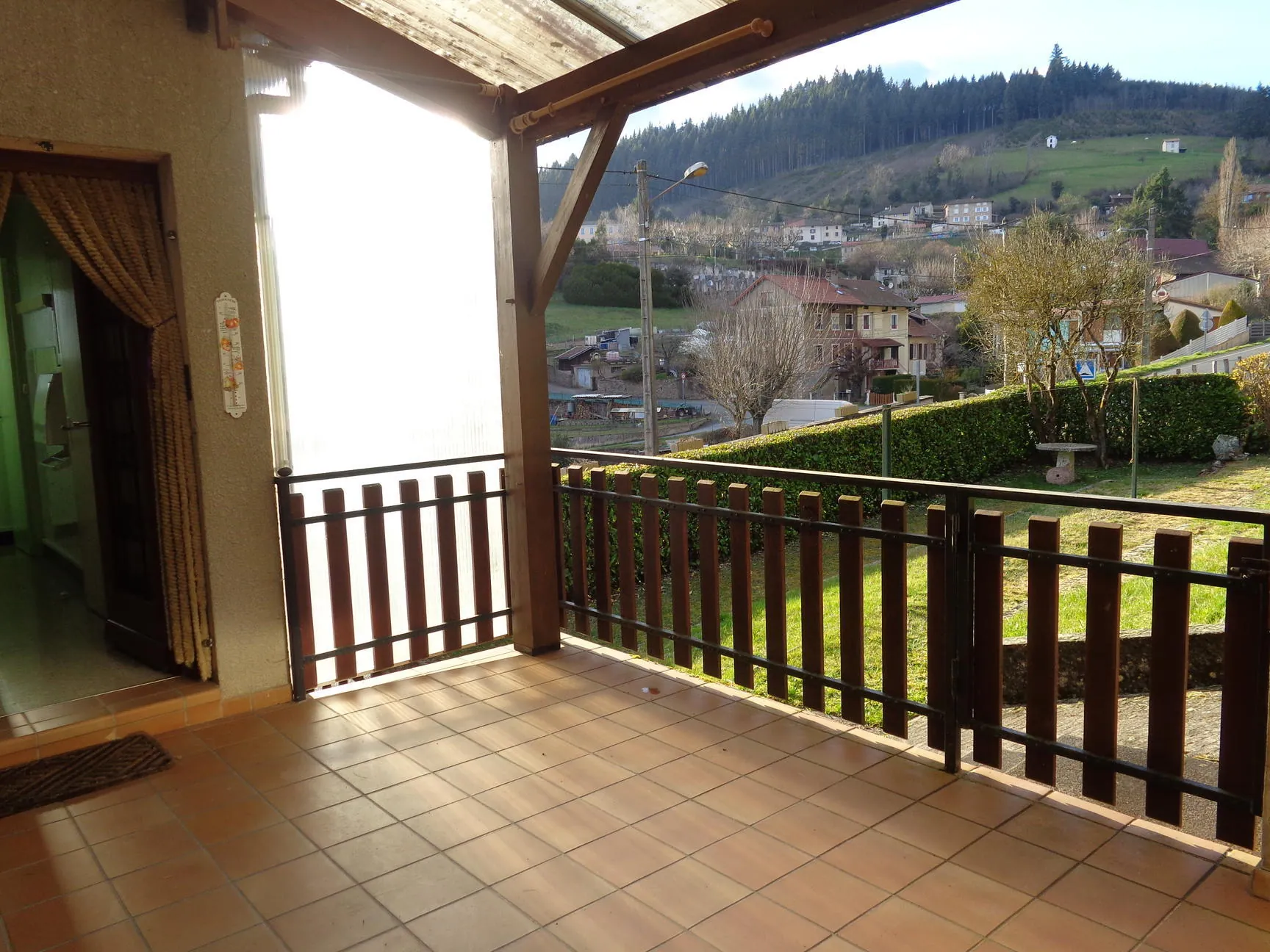 Maison à vendre à Grandris avec jardin, terrasse, garage et performance énergétique G 