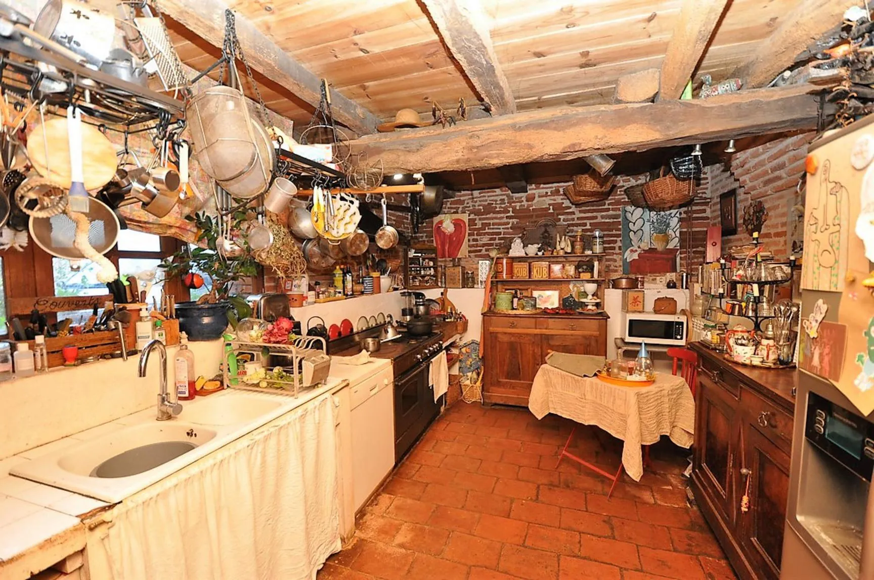 Magnifique maison de village du XVIe siècle à Gaillac avec terrasse et potentiel hôtel ou famille 