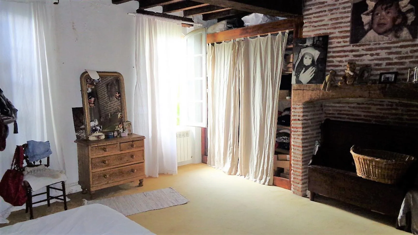 Magnifique maison de village du XVIe siècle à Gaillac avec terrasse et potentiel hôtel ou famille 