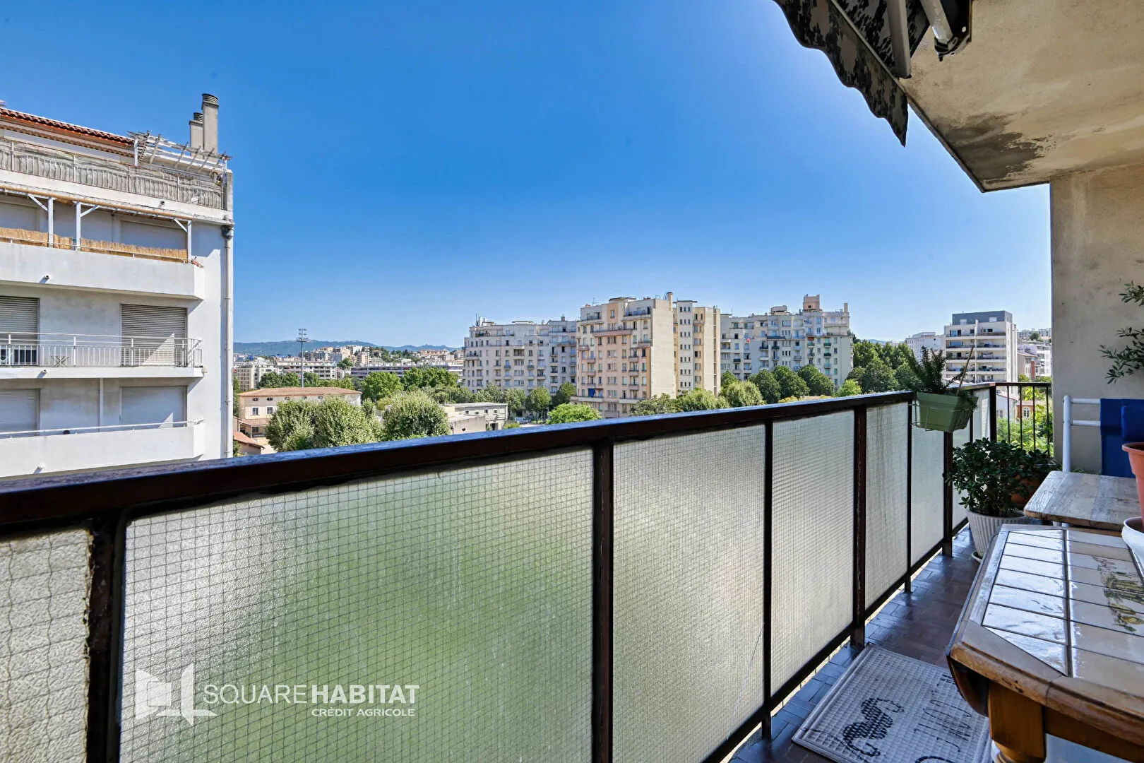 Appartement T3 en viager à Marseille dans le 4ème arrondissement avec vue exceptionnelle 