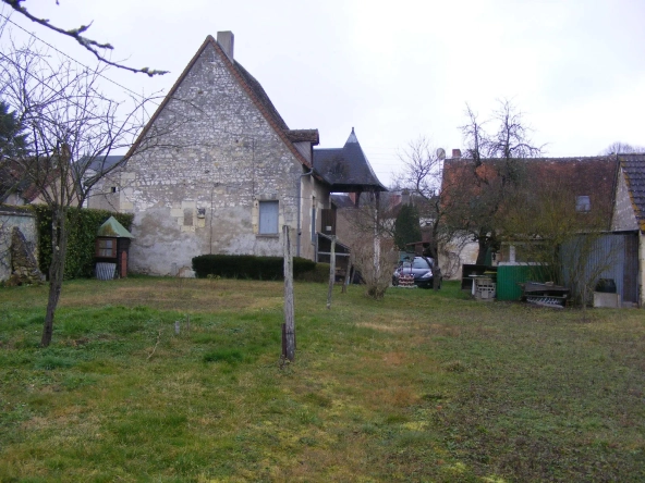 Maison spacieuse à Valençay de 150 m² avec jardin - Opportunité à rénover