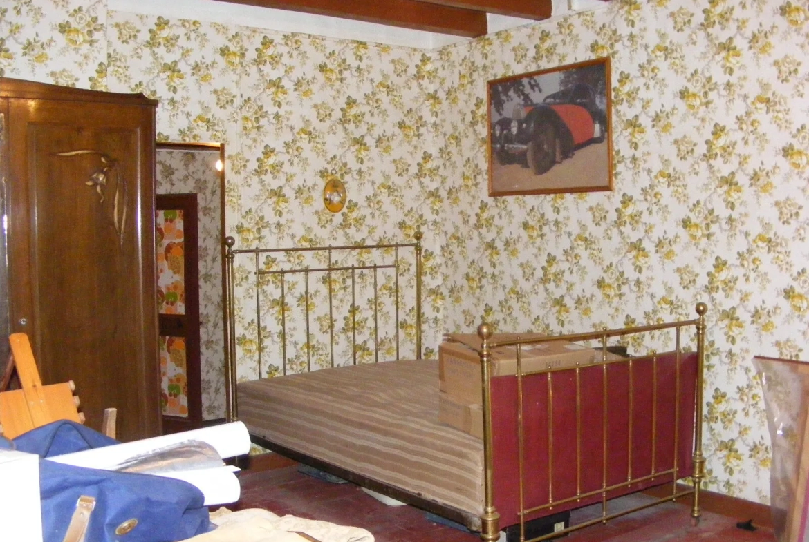 Maison spacieuse à Valençay de 150 m² avec jardin - Opportunité à rénover 