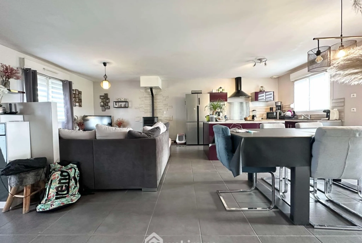 Maison lumineuse de 140 m² avec terrain à Erlon (02250) - Investissez dans votre confort 