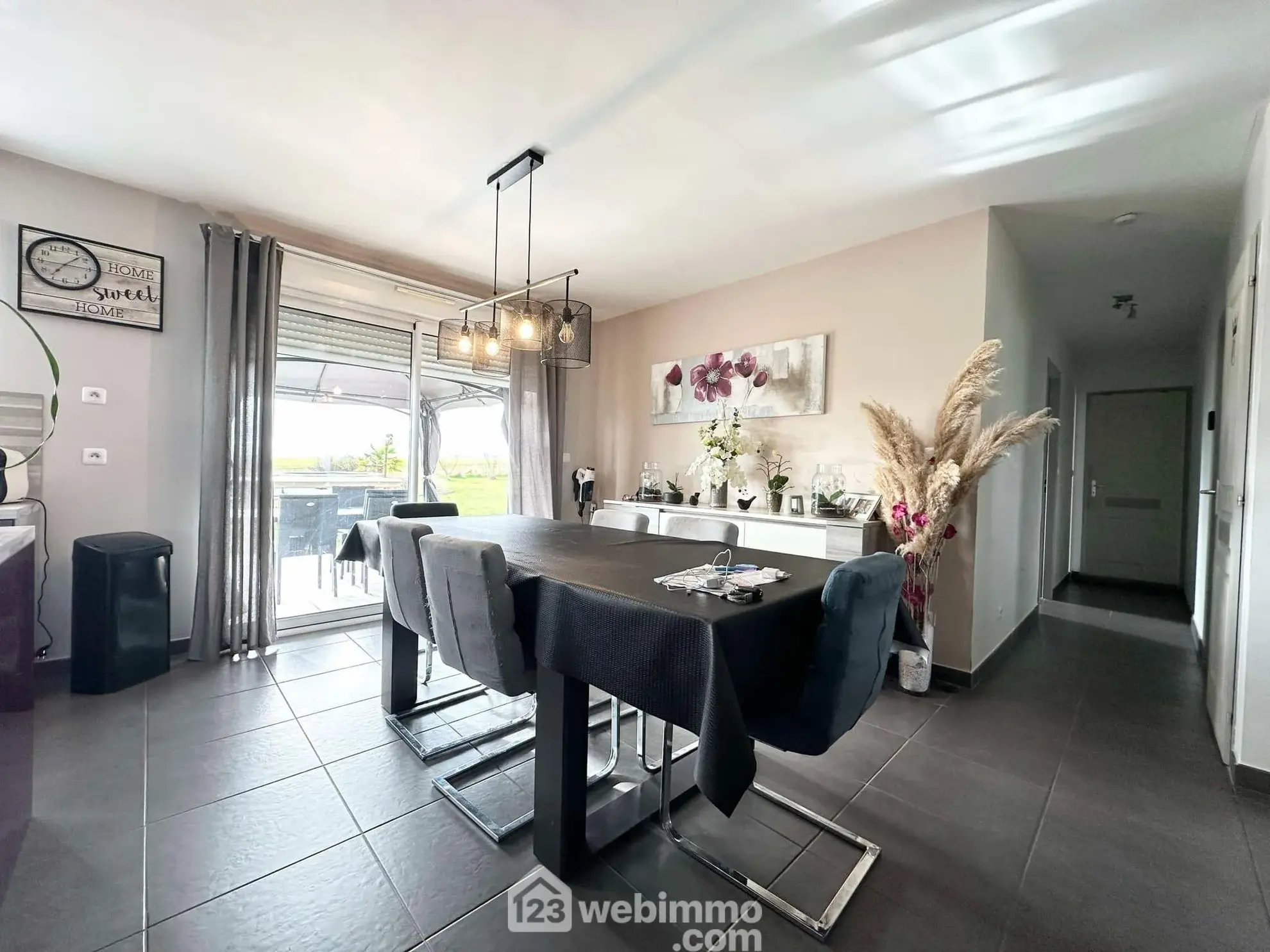 Maison lumineuse de 140 m² avec terrain à Erlon (02250) - Investissez dans votre confort 