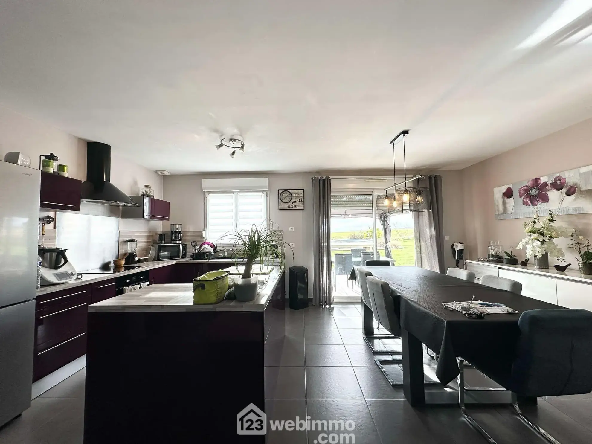 Maison lumineuse de 140 m² avec terrain à Erlon (02250) - Investissez dans votre confort 