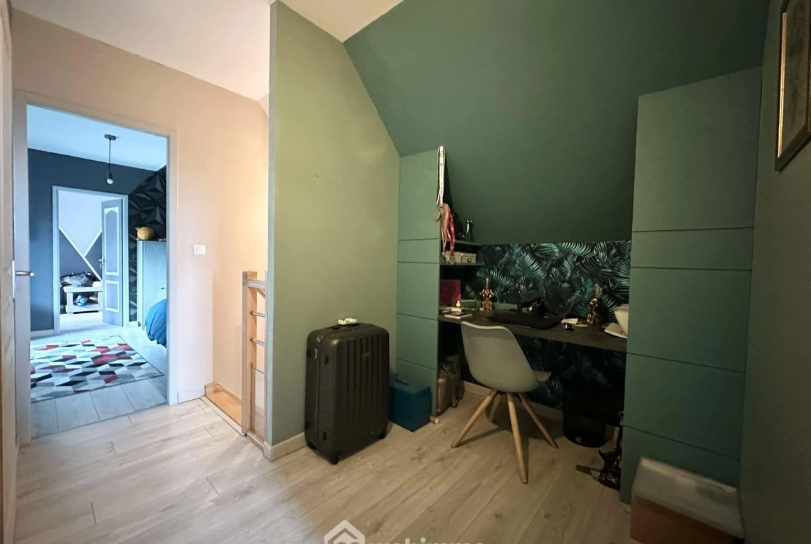 Maison lumineuse de 140 m² avec terrain à Erlon (02250) - Investissez dans votre confort 