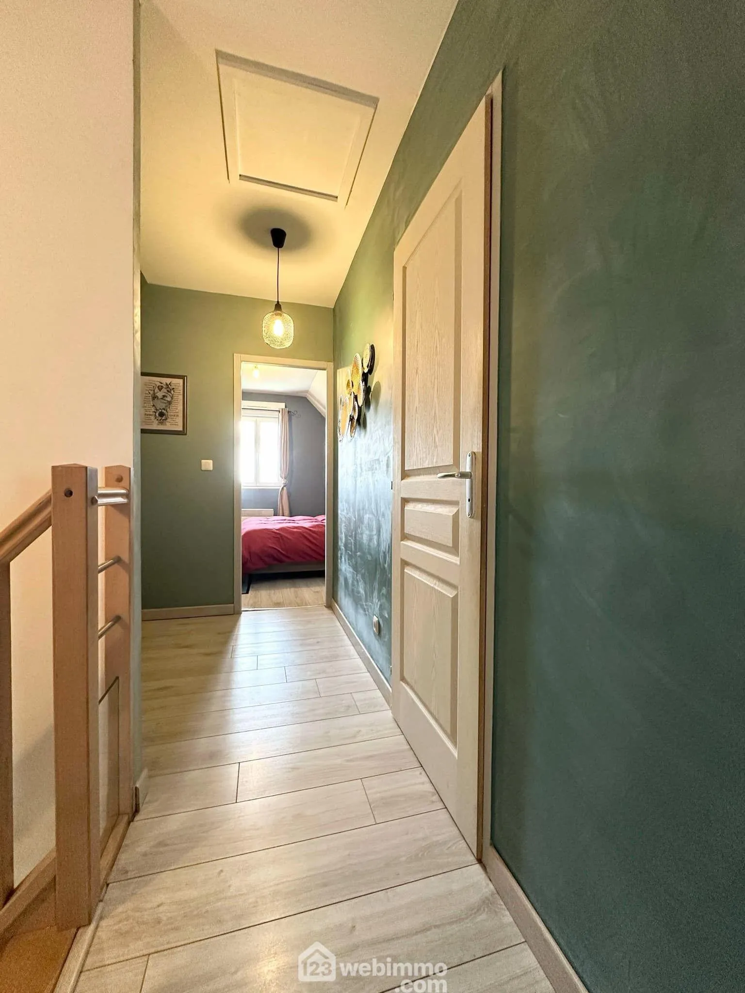 Maison lumineuse de 140 m² avec terrain à Erlon (02250) - Investissez dans votre confort 