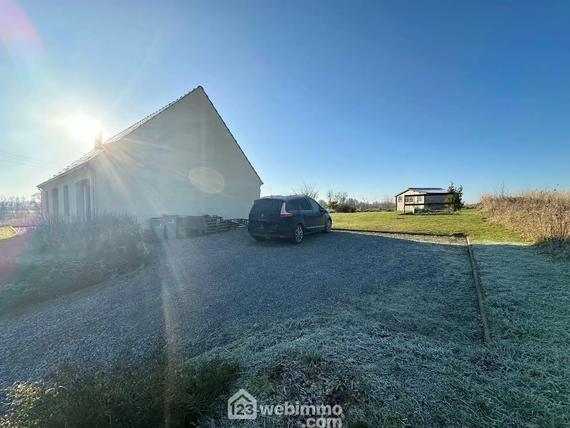 Maison lumineuse de 140 m² avec terrain à Erlon (02250) - Investissez dans votre confort 