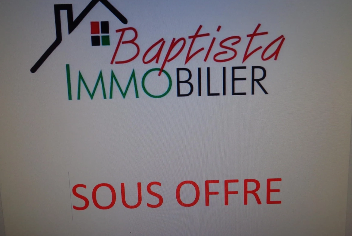 Maison de village avec dépendances à Chambost-Allières - 95 m², 4 chambres, chauffage pompe à chaleur 