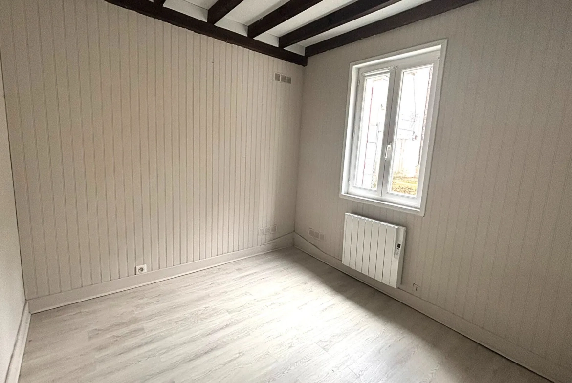 Appartement T3 rénové à Ascain avec garage, remise et cour – 50,59 m² 