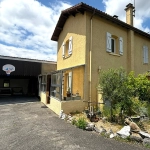 Maison ancienne de 108 m² à Peyrehorade, centre-ville avec garage et jardin