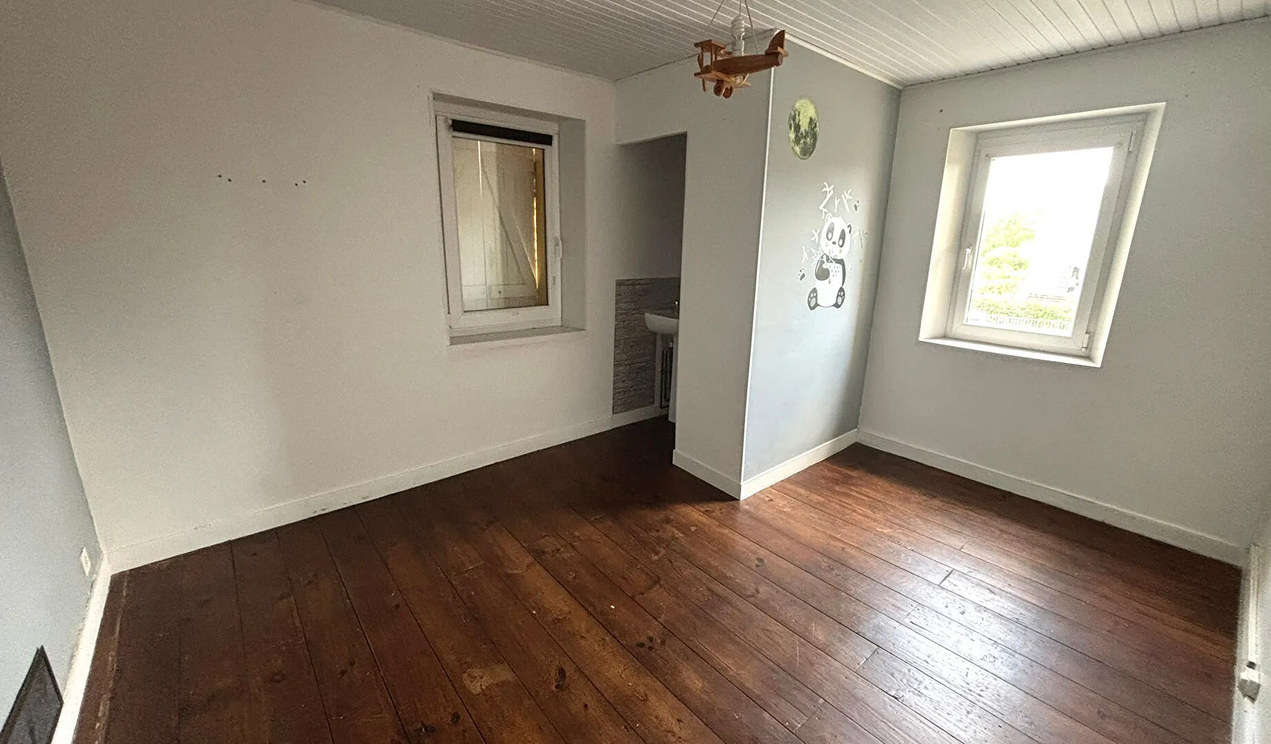 Maison ancienne de 108 m² à Peyrehorade, centre-ville avec garage et jardin 