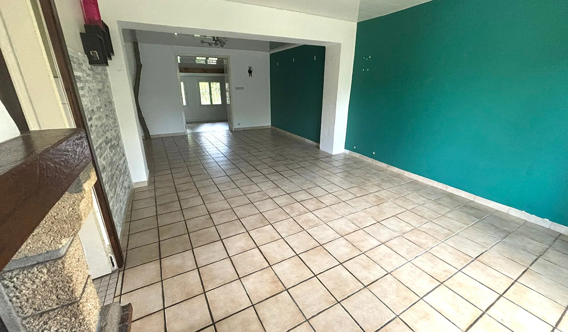 Maison ancienne de 108 m² à Peyrehorade, centre-ville avec garage et jardin 