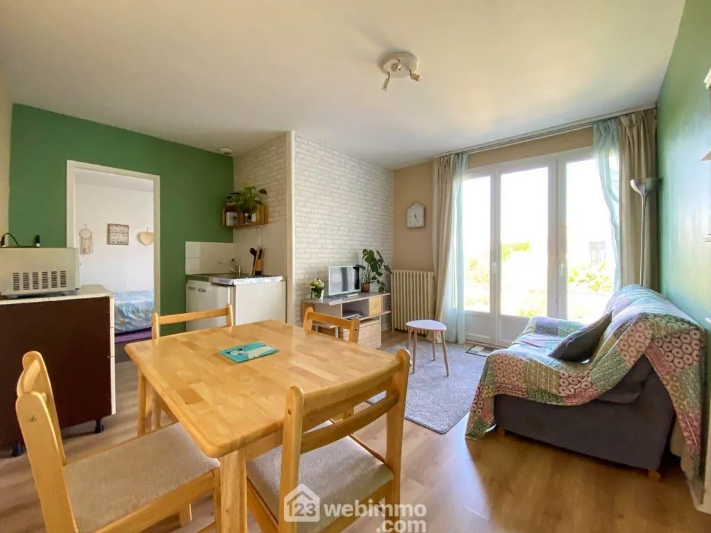 Grande maison familiale de 188 m² avec gîte à Pouzauges 